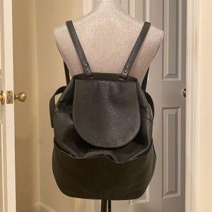 Cuyana Black Pebbled Leather Backpack/shoulder bag